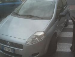 Grigio Usata 2007 Fiat Grande Punto Due volumi | 1600 € (Ottimo prezzo)