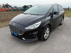 Nero Usata 2022 Ford S-MAX S Monovolume | 17.400 € (Super prezzo)