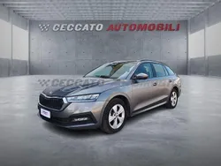 Argento Usata 2023 Skoda Octavia Executive Station wagon | 19.855 € (Ottimo prezzo)