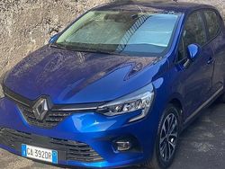 Blu Usata 2020 Renault Clio V Due volumi | 11.800 € (Buon prezzo)
