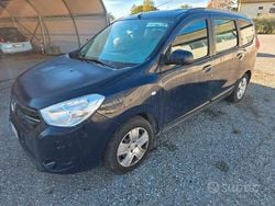 Blu Usata 2017 Dacia Lodgy Lauréate Monovolume | 6500 € (Ottimo prezzo)