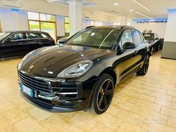 Nero Usata 2021 Porsche Macan SUV | 63.700 € (Cara)