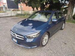 Blu/azzurro Usata 2019 Mercedes B180 Monovolume | 19.500 € (Buon prezzo)
