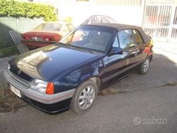 Blu Usata 1990 Opel Kadett S Cabrio | 5800 €