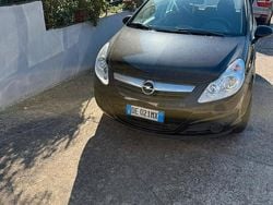 Usata 2008 Opel Corsa Tre volumi | 3000 € (Ottimo prezzo)