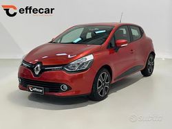 Rosso Usata 2015 Renault Clio IV Tre volumi | 8800 € (Buon prezzo)