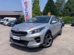 Argento Usata 2020 Kia XCeed Style SUV | 17.800 € (Buon prezzo)