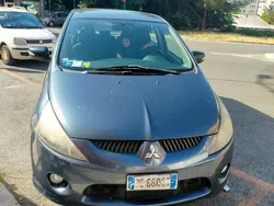 Mitsubishi Grandis