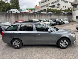 Grigio Usata 2012 Skoda Octavia Ambition Station wagon | 6000 € (Buon prezzo)
