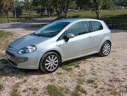 Usata 2011 Fiat Punto Evo Due volumi | 1500 € (Super prezzo)
