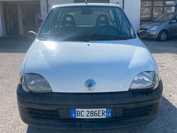Bianco Usata 1999 Fiat 600 Due volumi | 1400 € (Molto cara)