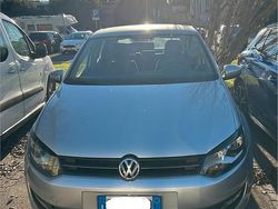 Grigio Usata 2010 VW Polo Tre volumi | 6000 € (Cara)
