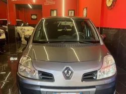 Grigio Usata 2010 Renault Modus Dynamique Monovolume | 3499 € (Molto cara)