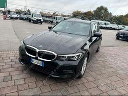 Nero Usata 2022 BMW 320e Tre volumi | 22.900 € (Ottimo prezzo)