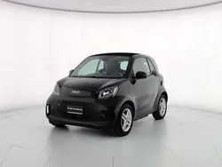 Nero Usata 2021 Smart ForTwo Electric Drive Pure Due volumi | 13.900 € (Cara)