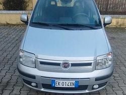 Grigio Usata 2011 Fiat Panda Dynamic Tre volumi | 3800 € (Buon prezzo)