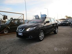 Nero Usata 2015 Nissan Qashqai SUV | 11.900 € (Buon prezzo)