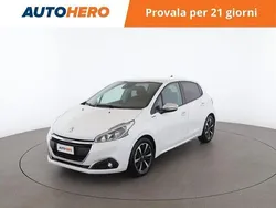 Bianco Usata 2019 Peugeot 208 Signature Sky Due volumi | 10.899 € (Ottimo prezzo)