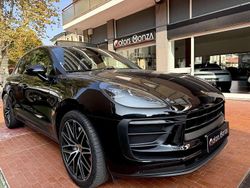 Other Usata 2023 Porsche Macan SUV | 73.900 € (Cara)