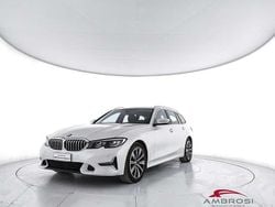 Bianco Usata 2021 BMW 320 Luxury Line Station wagon | 25.900 € (Super prezzo)