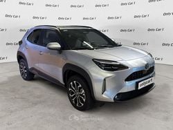 Grigio Nuova 2025 Toyota Yaris Cross Trend SUV | 27.350 € (Buon prezzo)