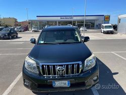 Usata 2011 Toyota Land Cruiser Executive SUV | 25.000 € (Buon prezzo)