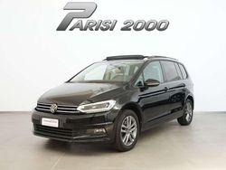 Nero Usata 2024 VW Touran Comfortline Monovolume | 33.900 € (Cara)