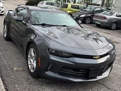 Grigio Usata 2017 Chevrolet Camaro Coupé | 30.000 € (Molto cara)