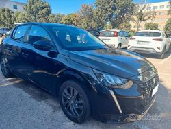 Nero Usata 2022 Peugeot 208 Due volumi | 12.700 € (Buon prezzo)