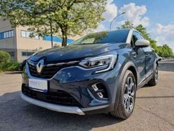 Blu/azzurro Usata 2022 Renault Captur Intens SUV | 18.990 € (Buon prezzo)