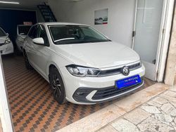 Beige Usata 2023 VW Polo Style Tre volumi | 18.990 € (Cara)