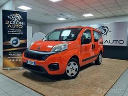 Arancione Usata 2017 Fiat Qubo Easy Monovolume | 6499 € (Buon prezzo)