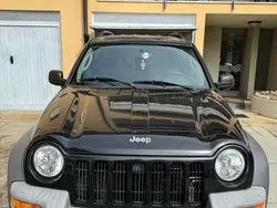 Usata 2004 Jeep Cherokee SUV | 2500 € (Super prezzo)