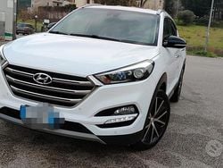 Bianco Usata 2016 Hyundai Tucson SUV | 8800 € (Buon prezzo)
