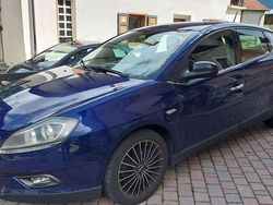 Blu/azzurro Usata 2011 Lancia Delta Due volumi | 3500 € (Buon prezzo)