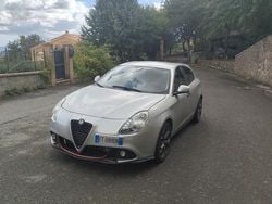 Grigio Usata 2013 Alfa Romeo Giulietta Progression Due volumi | 7200 € (Ottimo prezzo)