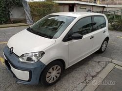 Bianco Usata 2019 VW up! Due volumi | 5950 € (Super prezzo)