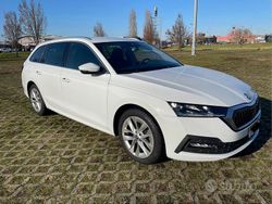 Bianco Usata 2021 Skoda Octavia Ambition Station wagon | 9000 € (Ottimo prezzo)