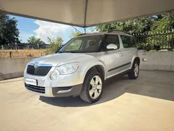 Grigio scuro Usata 2009 Skoda Yeti Experience SUV | 4400 € (Buon prezzo)