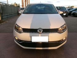 Bianco Usata 2016 VW Polo Comfortline Tre volumi | 6900 € (Buon prezzo)