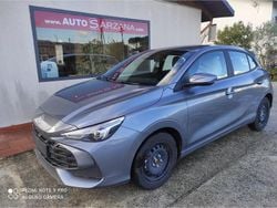 Grigio Nuova 2025 MG MG3 Due volumi | 16.500 € (Buon prezzo)