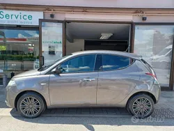 Grigio Usata 2021 Lancia Ypsilon Gold Due volumi | 11.800 € (Buon prezzo)