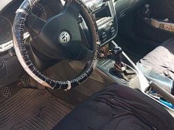 Blu Usata 2004 VW Golf V Tre volumi | 400 €