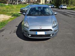 Grigio Usata 2012 Fiat Grande Punto Due volumi | 5200 € (Cara)