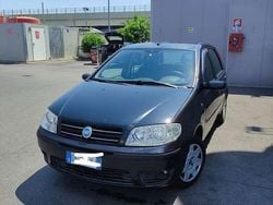 Grigio Usata 2006 Fiat Punto Tre volumi | 900 € (Super prezzo)