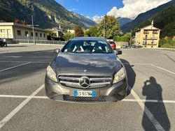 Grigio Usata 2013 Mercedes A180 Tre volumi | 8000 € (Buon prezzo)