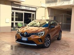 Marrone Usata 2020 Renault Captur Initiale Paris SUV | 15.800 € (Buon prezzo)