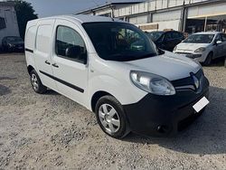 Bianco Usata 2017 Renault Kangoo LIMITED Monovolume | 4999 € (Super prezzo)