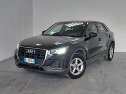 Grigio scuro Usata 2021 Audi Q2 Business SUV | 22.990 € (Buon prezzo)