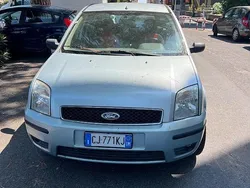 Usata 2003 Ford Fusion Station wagon | 2800 € (Buon prezzo)